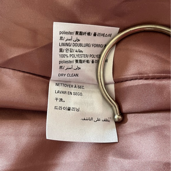 Dusty rose faux fur jacket. - Picture 10 of 10